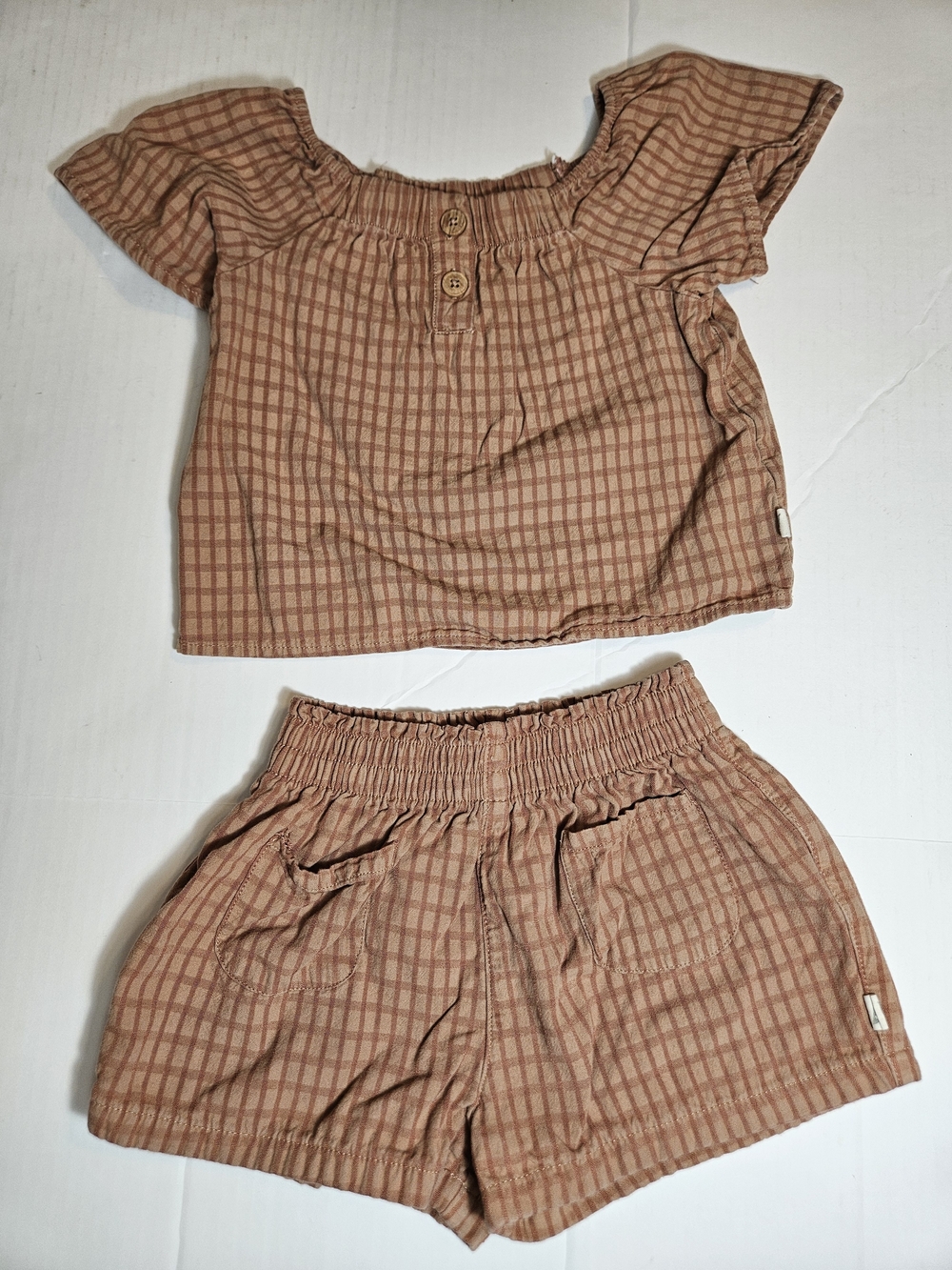 Girls' 5T Plaid Tan Shorts Set Lightweight Two-Piece Matching Outfit Top Shorts